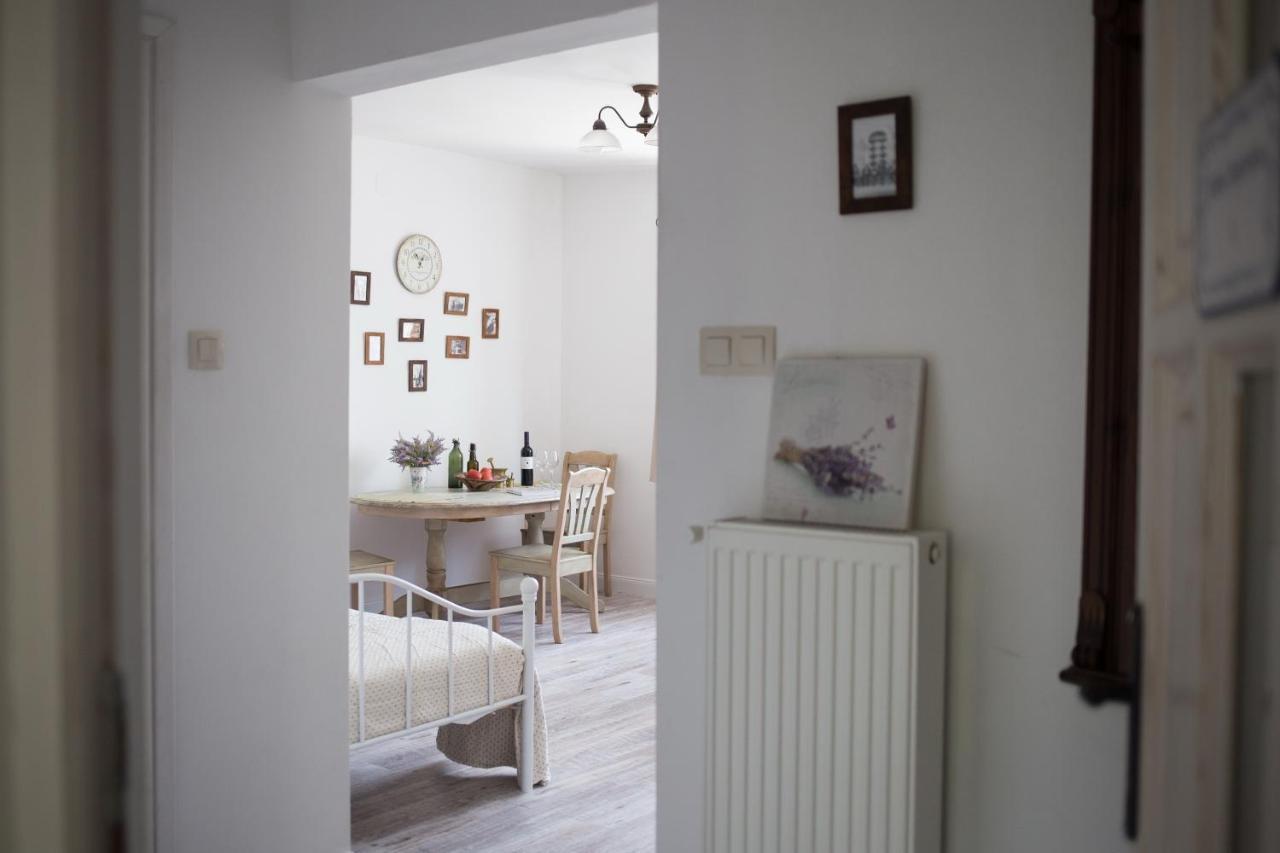 Kuria Apartman Budapest With Free Parking Ngoại thất bức ảnh