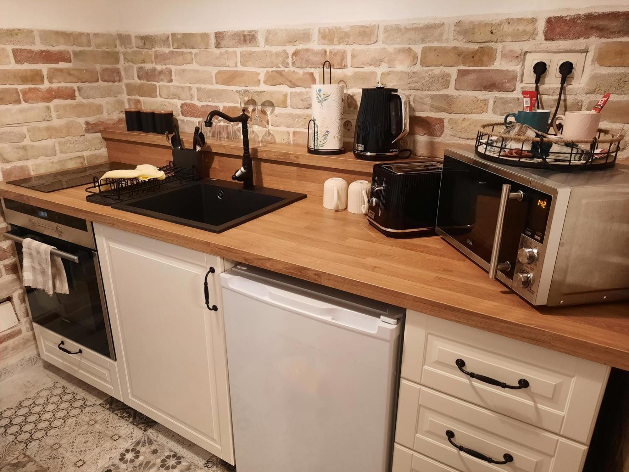 Kuria Apartman Budapest With Free Parking Ngoại thất bức ảnh