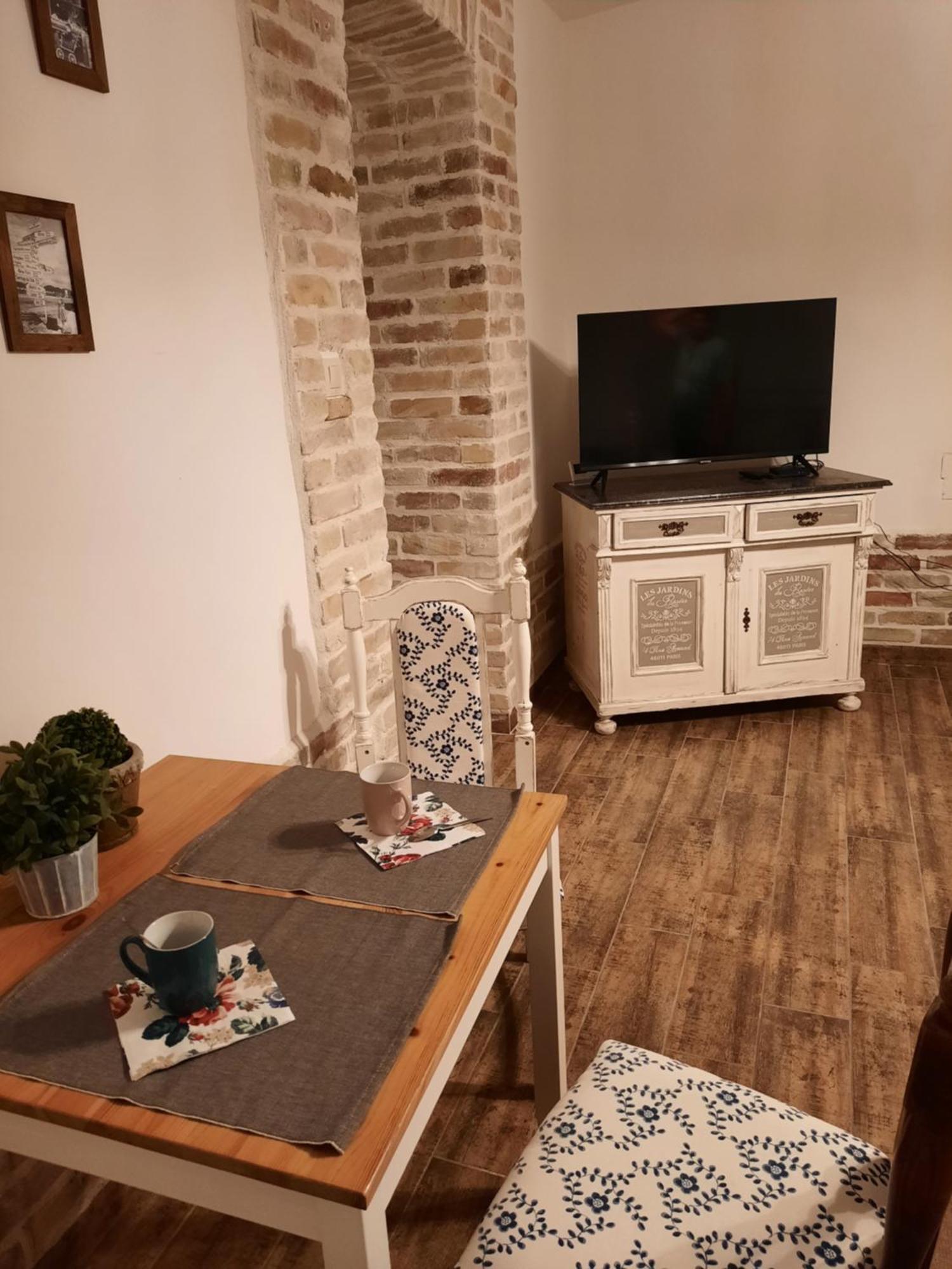 Kuria Apartman Budapest With Free Parking Ngoại thất bức ảnh
